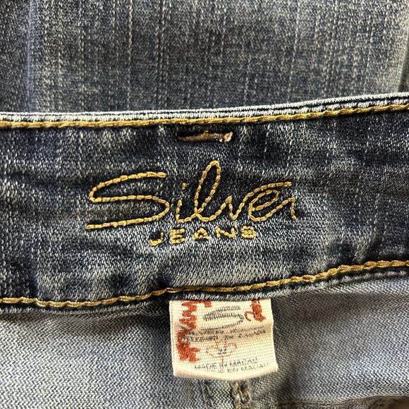 Silver Jeans Size 28x29 Suki Bootcut Flare Medium Wash Thick Stitch Mid-Rise - Picture 2 of 6
